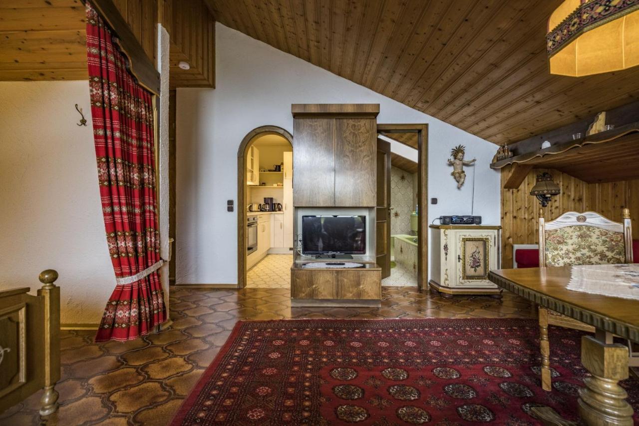 Gaestehaus Faerbinger บายเริส์ช กมาน ภายนอก รูปภาพ